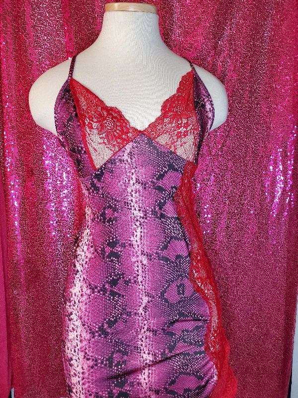 Plus Size Hot Pink Snake Babydoll