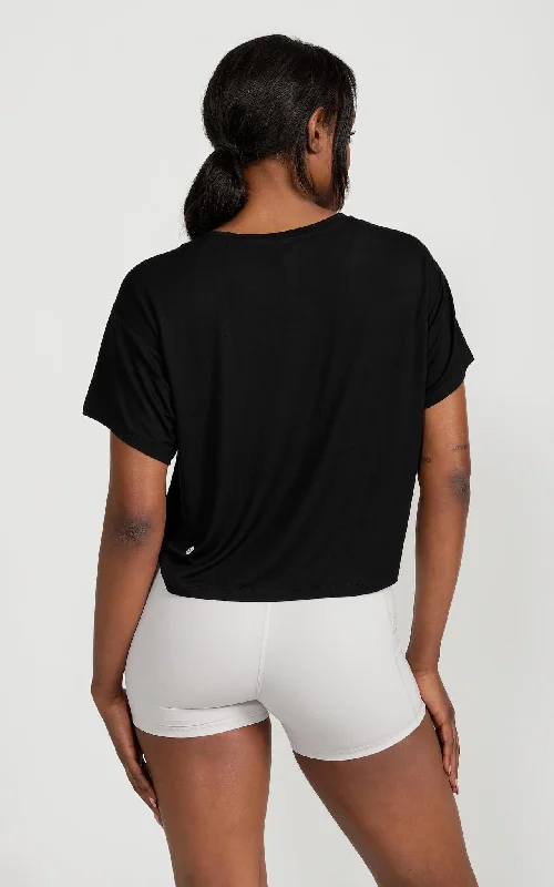 Loose-fit Crop Top in Black