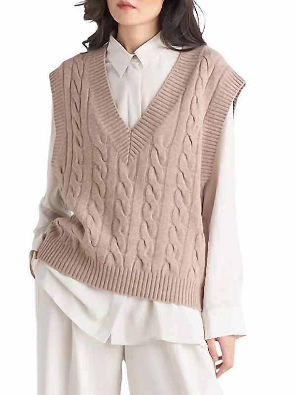 Cable Knit Sweater Vest in Taupe Melange