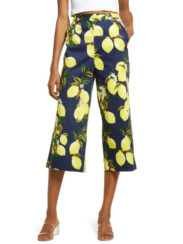 Lemon Capri Pant In Navy