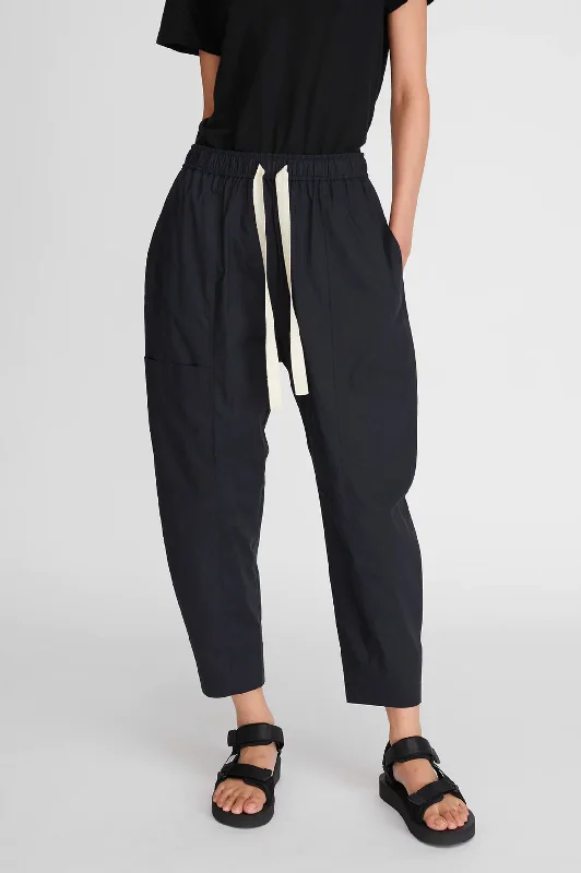 LM Poplin Pant in Black