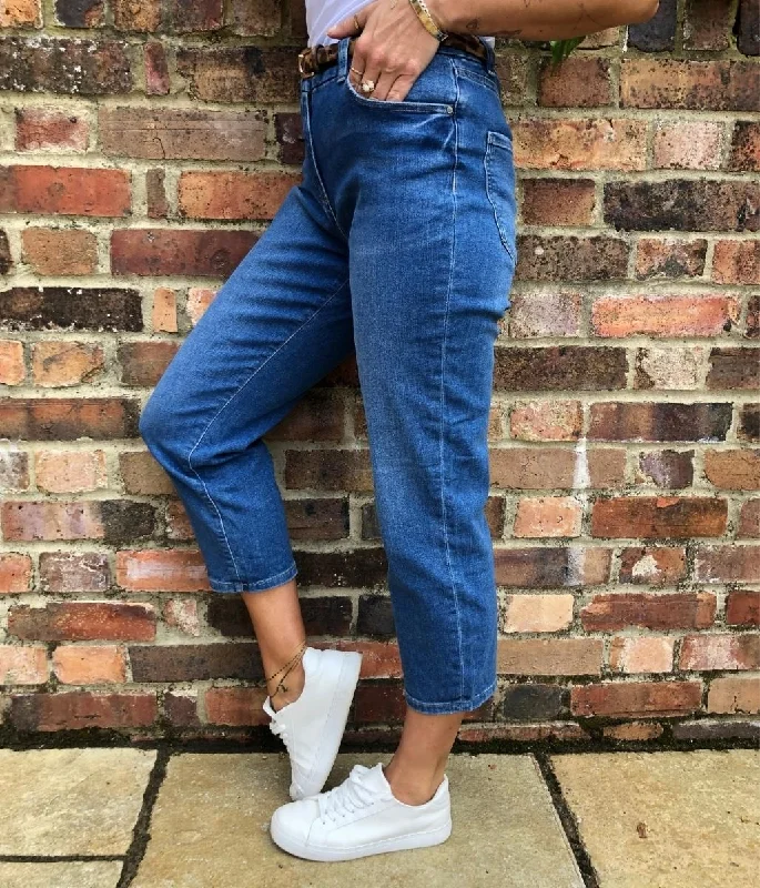 Mid Denim Straight Cropped Jeans