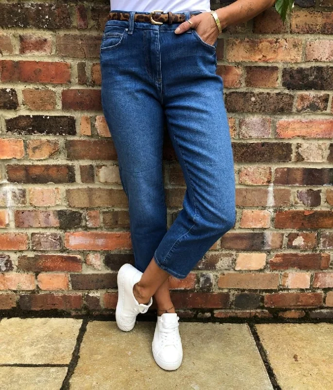 Mid Denim Straight Cropped Jeans