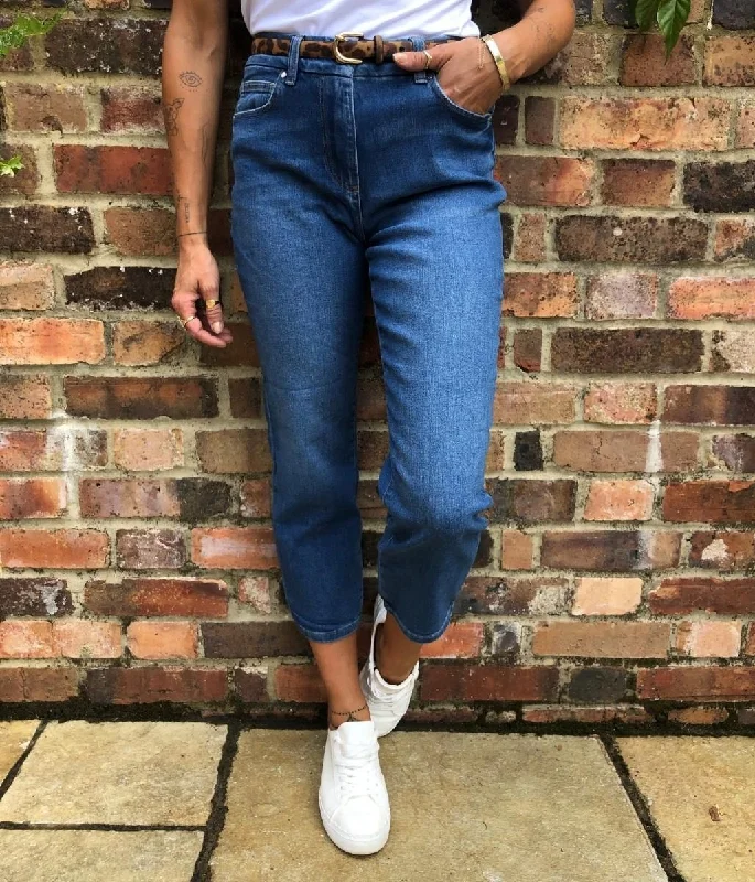 Mid Denim Straight Cropped Jeans