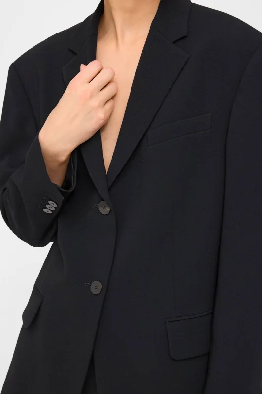 Oversized Blazer in Black Admiral Crepe