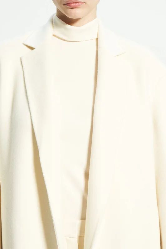 Relaxed Coat in Ivory