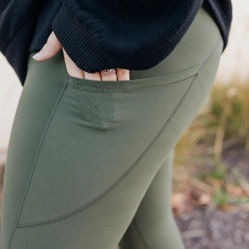 Every Day Leggings with Pockets In Army Green *ALL SALES FINAL*